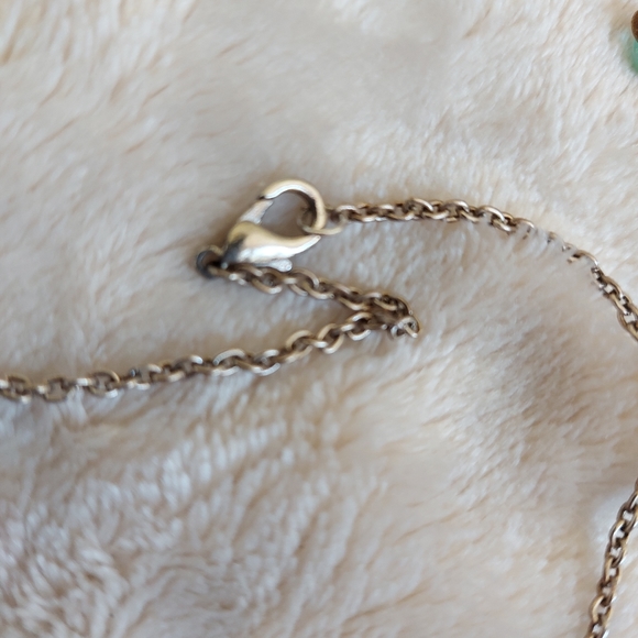 Silver rose necklace - Picture 2 of 3